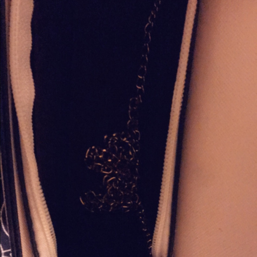 Purse - Picture 3 of 5